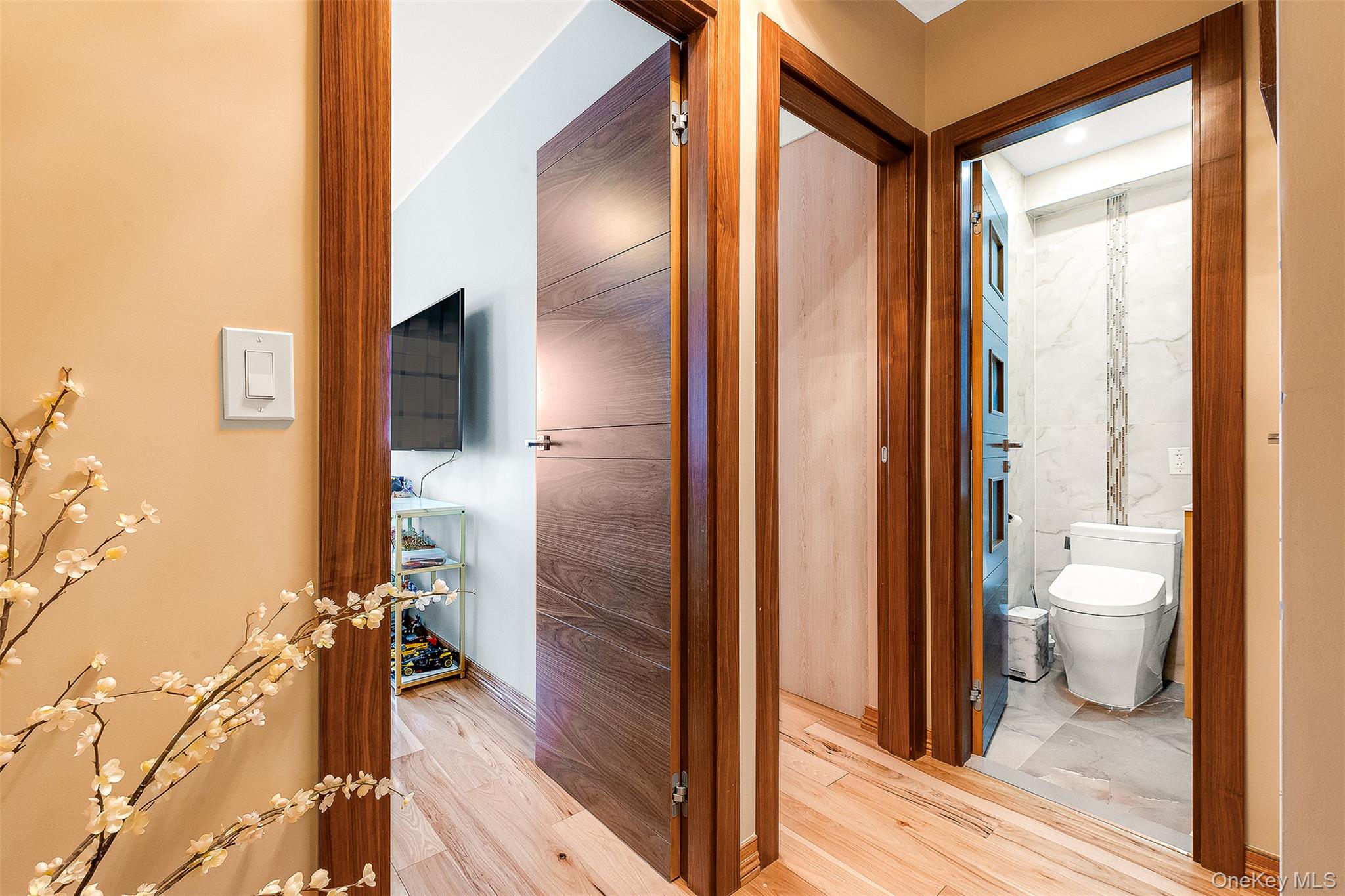 99-32 66th Road, Unit 5Z Queens, NY 11374 - Photo 24 of 37 Gallery Image 24
