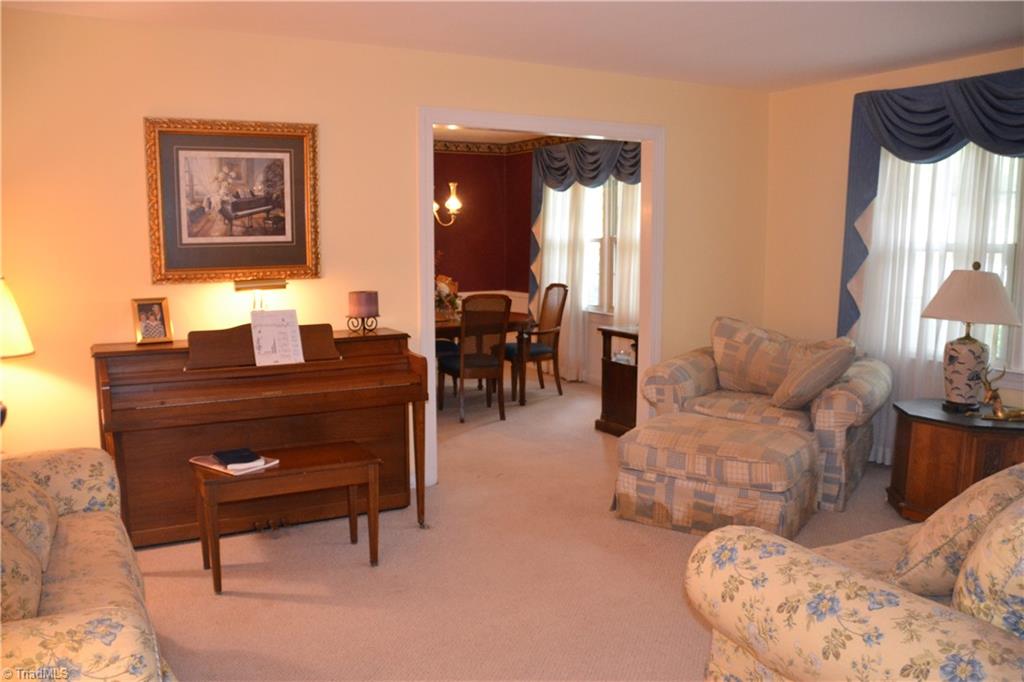 1311 Heathcliff Road High Point, NC 27262 - Photo 3 of 25 Gallery Image 3