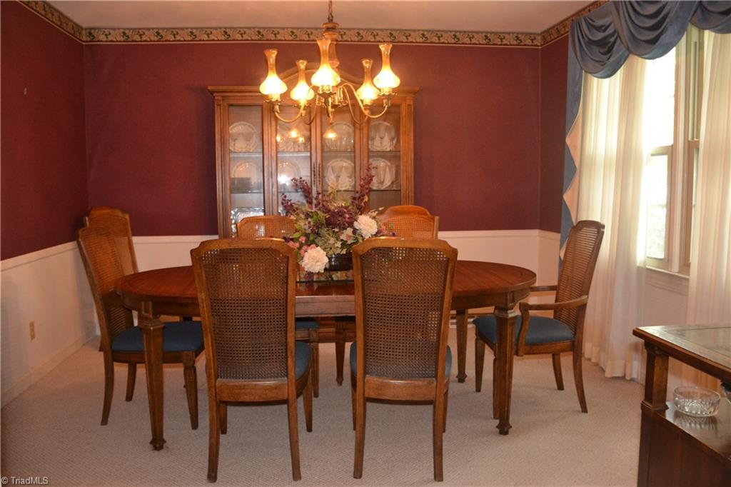 1311 Heathcliff Road High Point, NC 27262 - Photo 6 of 25 Gallery Image 6