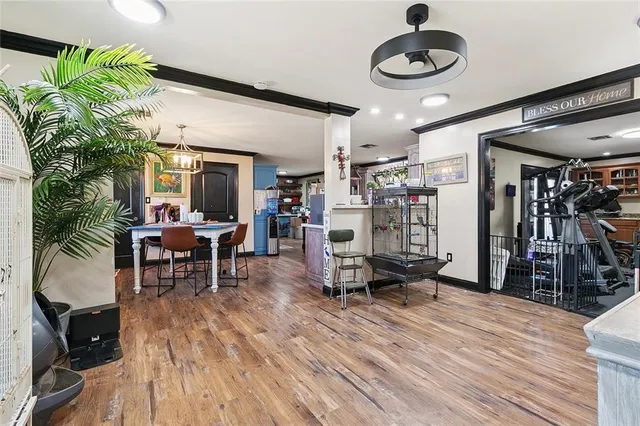 $359,900 | 45 East Carmack Drive, Chalmette, LA 70043