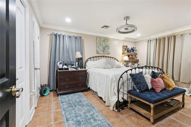 $359,900 | 45 East Carmack Drive, Chalmette, LA 70043