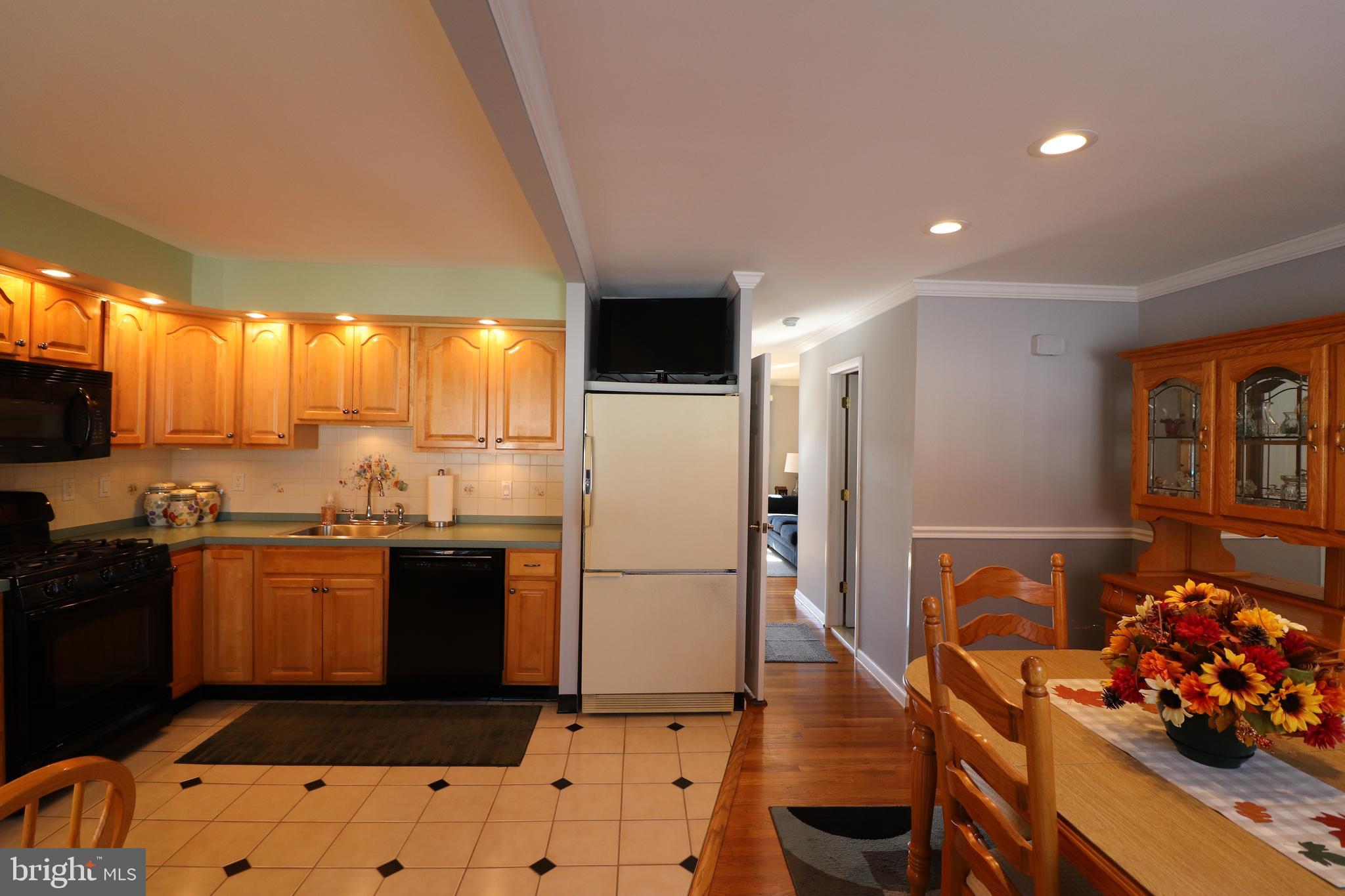 3404 Orion Road Philadelphia, PA 19154 - Photo 14 of 68 Gallery Image 14