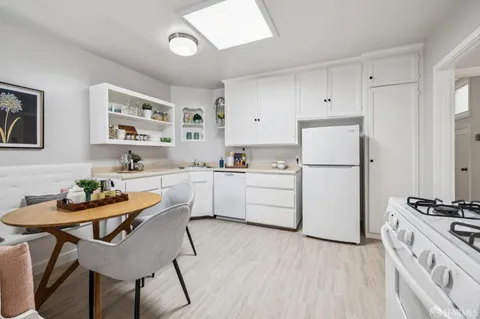 $998,000 | 1670 Cayuga Avenue, San Francisco, CA 94112