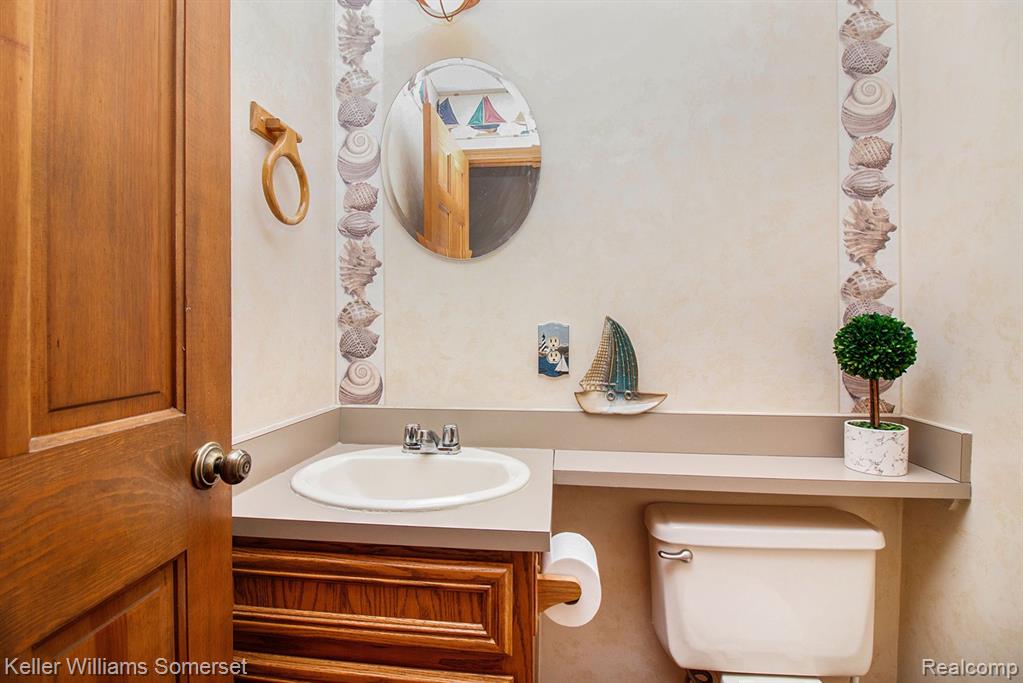 569 Sunlight Drive Rochester, MI 48309 - Photo 21 of 25