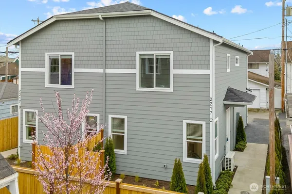 $549,950 | 2217 Hoyt Avenue, Unit C, Everett, WA 98201