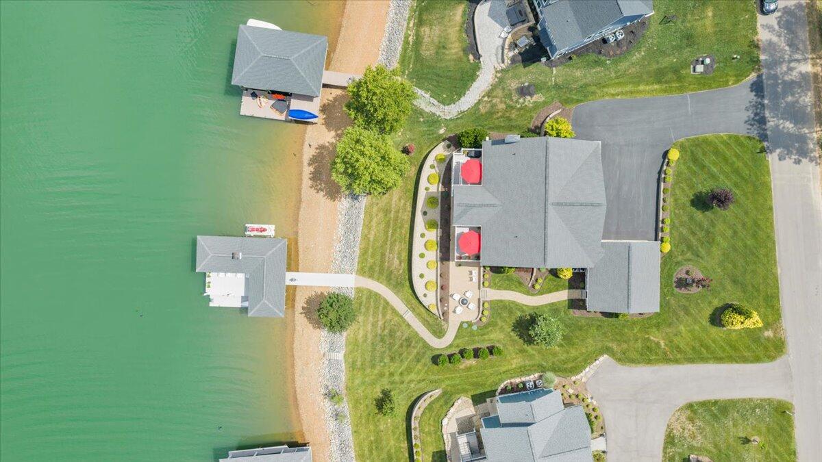 290 Sunset Pointe Drive Moneta, VA 24121 - Photo 60 of 68 083-DJI_20260707115310_0014_D