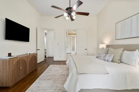 $1,375,000 | 1418 Du Barry Lane, Houston, TX 77018