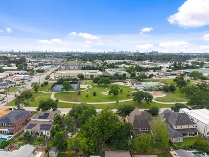 $1,375,000 | 1418 Du Barry Lane, Houston, TX 77018