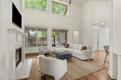 $1,375,000 | 1418 Du Barry Lane, Houston, TX 77018