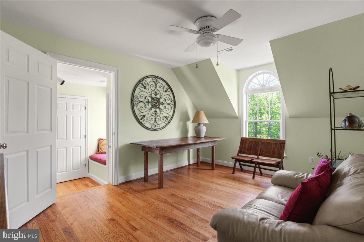 7610 Bear Wallow Road Warrenton, VA 20186 - Photo 25 of 44 Upper level- flex space