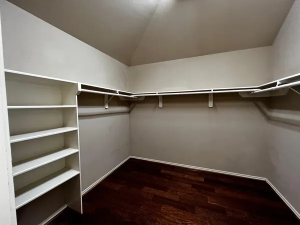 $2,000 | 11115 Pigeon Bluff Drive, Houston, TX 77065