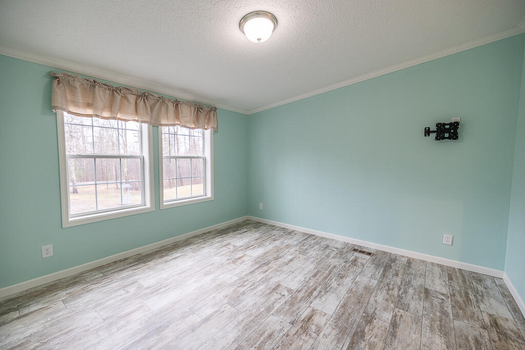 520 East Pittston Road Pittston, ME 04345 - Photo 12 of 32 HY3A4913