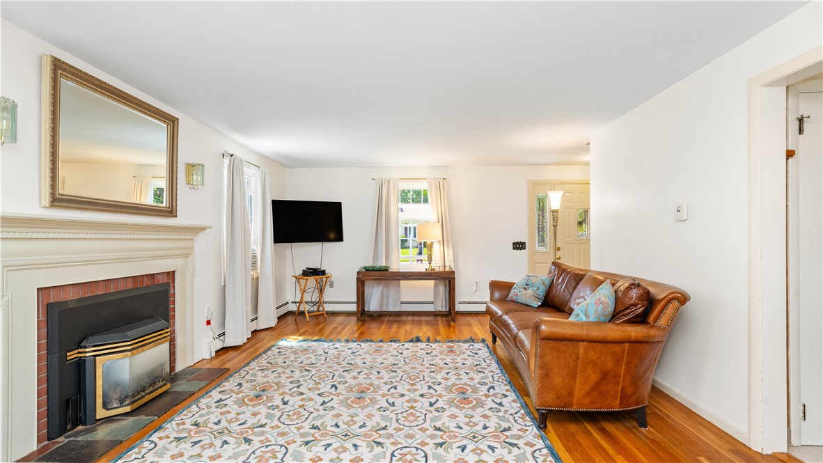 66 Oakdale Road North Kingstown, RI 02852 - Photo 11 of 45