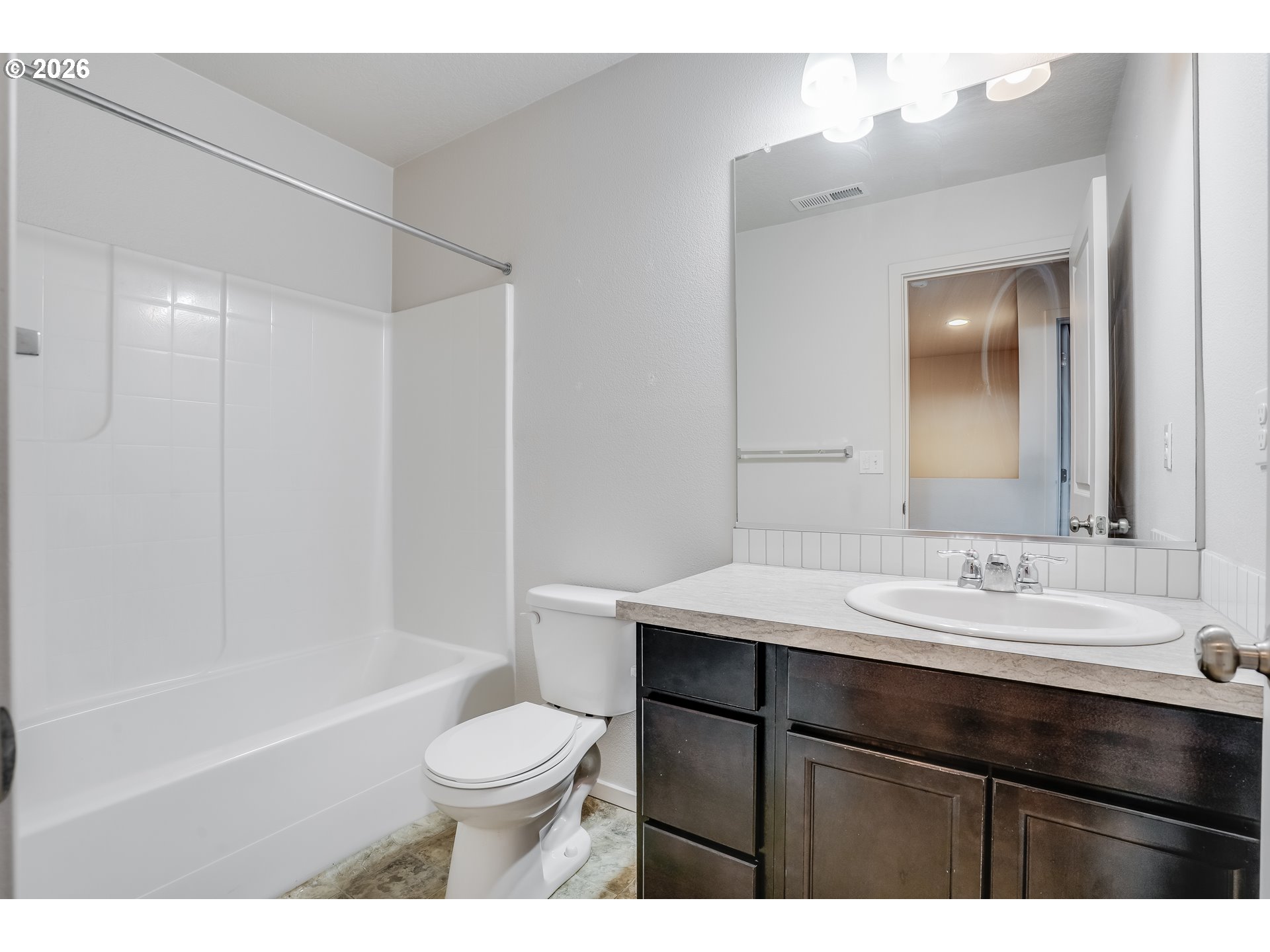 2240 Southeast 16th Street Gresham, OR 97080 - Photo 19 of 31 Bathroom