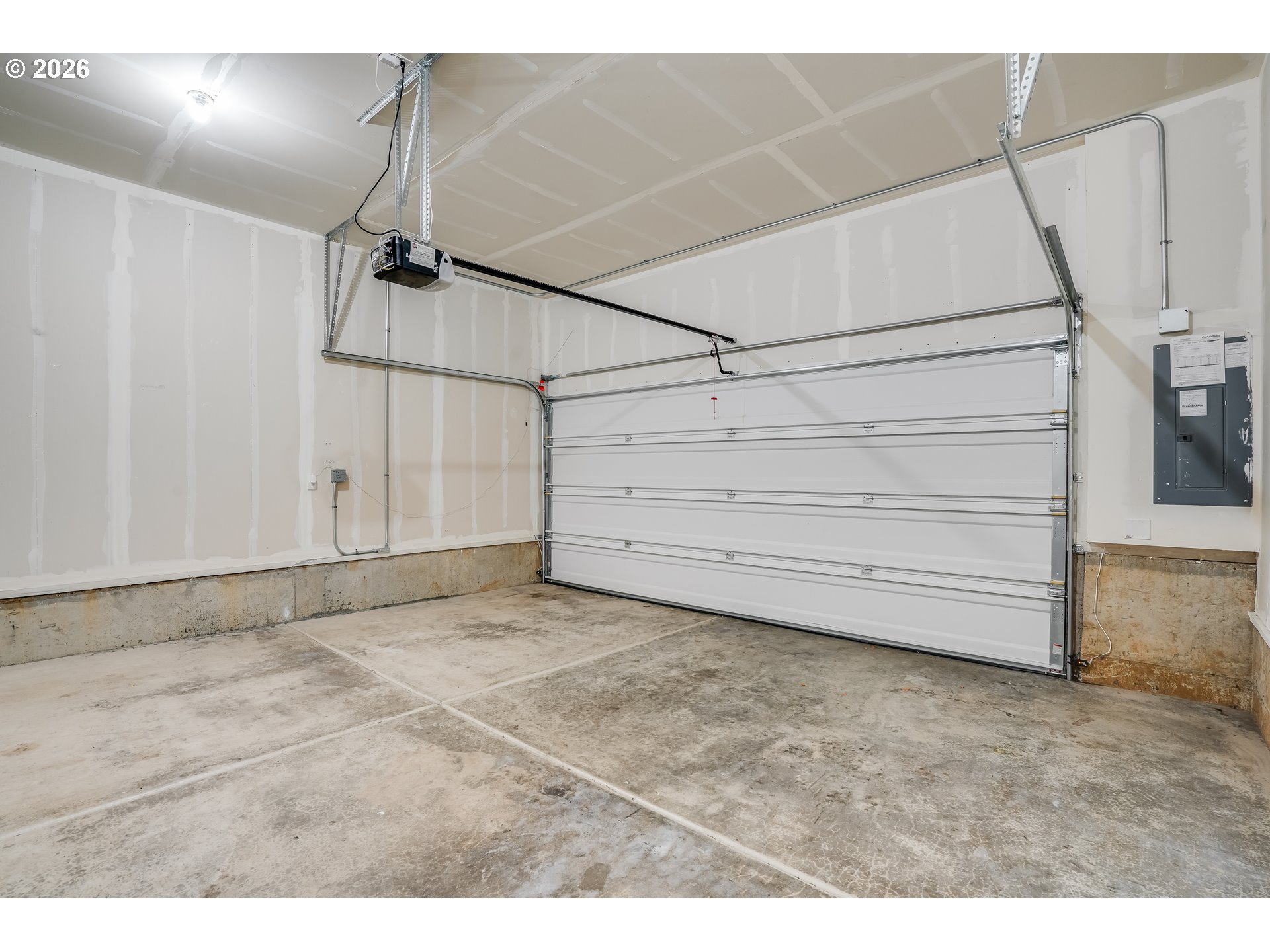 2240 Southeast 16th Street Gresham, OR 97080 - Photo 28 of 31 Garage