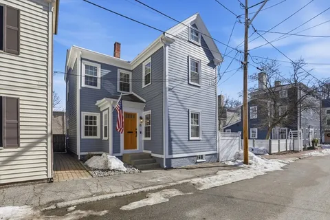 $925,000 | 6 Atkinson Street, Newburyport, MA 01950