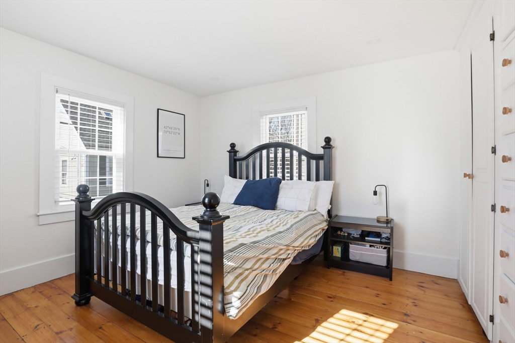 6 Atkinson Street Newburyport, MA 01950 - Photo 15 of 34