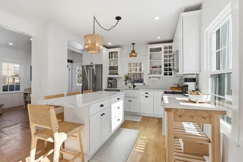 $925,000 | 6 Atkinson Street, Newburyport, MA 01950