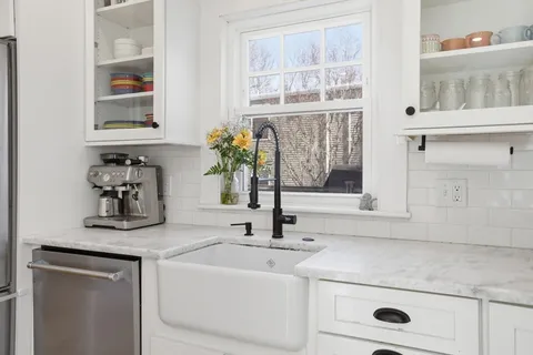 $925,000 | 6 Atkinson Street, Newburyport, MA 01950