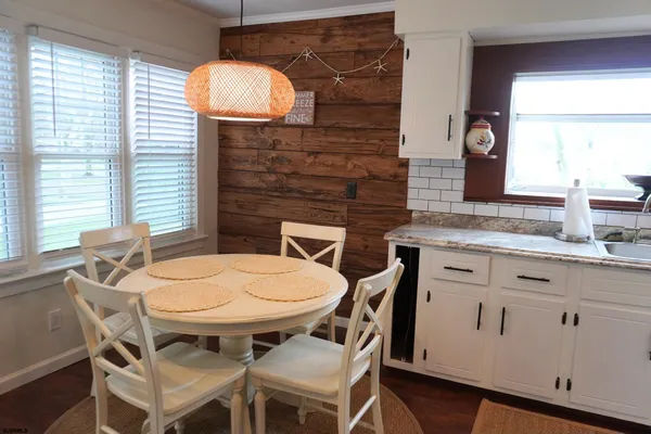 $3,500 | 101 West Meyran Avenue, Somers Point, NJ 08244