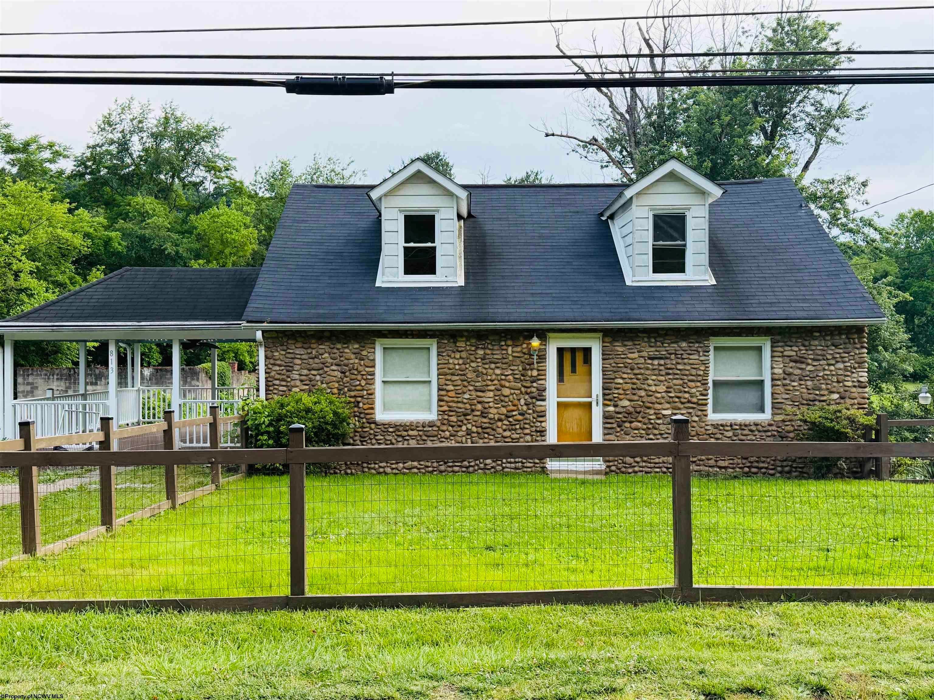 813 New Geneva Road Point Marion, PA 15474 - Photo 2 of 36 Gallery Image 2