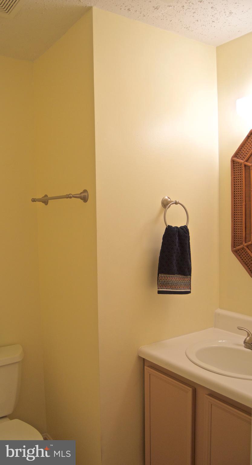 5918 Freds Oak Road Burke, VA 22015 - Photo 18 of 29 Half bath in Lower Level