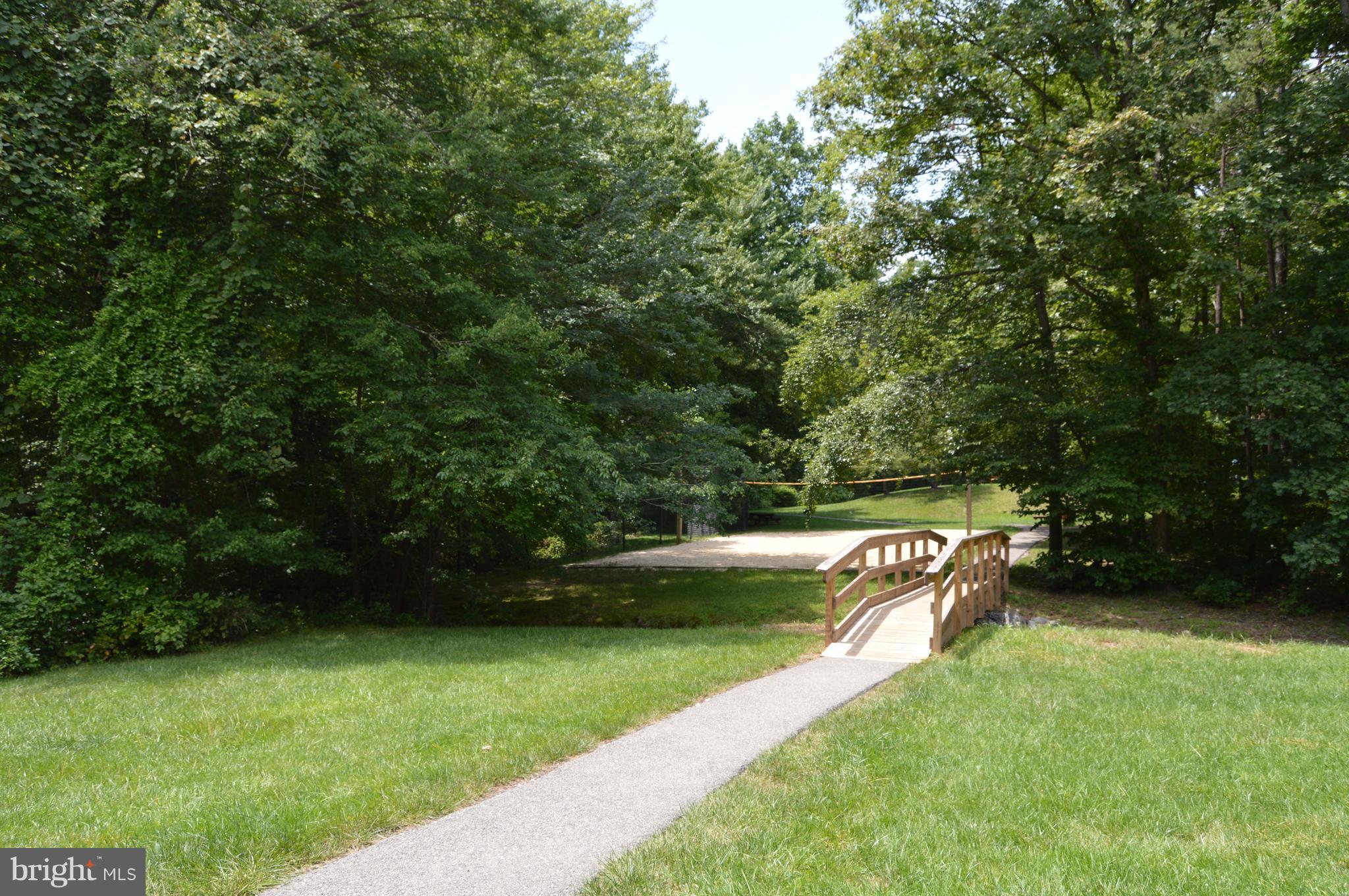 5918 Freds Oak Road Burke, VA 22015 - Photo 27 of 29 Volleyball Court