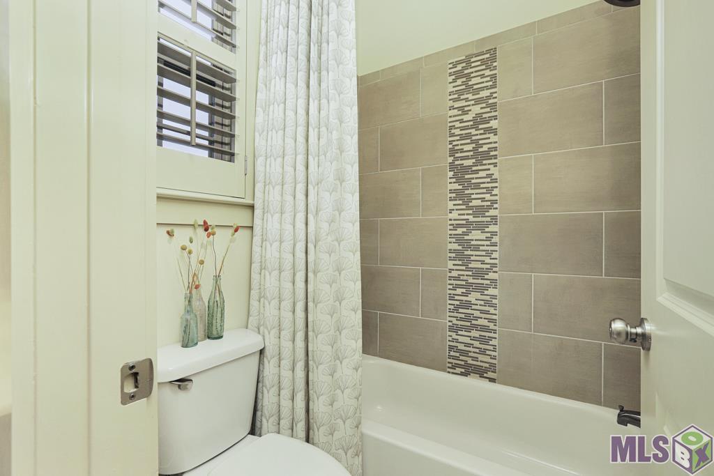 2116 Sugar Cane Baton Rouge, LA 70810 - Photo 27 of 38