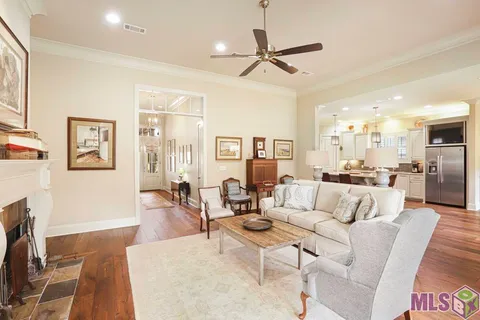 $629,900 | 2116 Sugar Cane, Baton Rouge, LA 70810