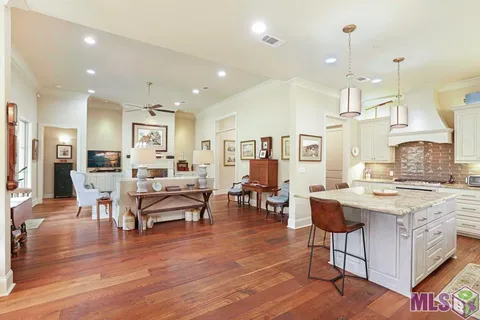 $629,900 | 2116 Sugar Cane, Baton Rouge, LA 70810