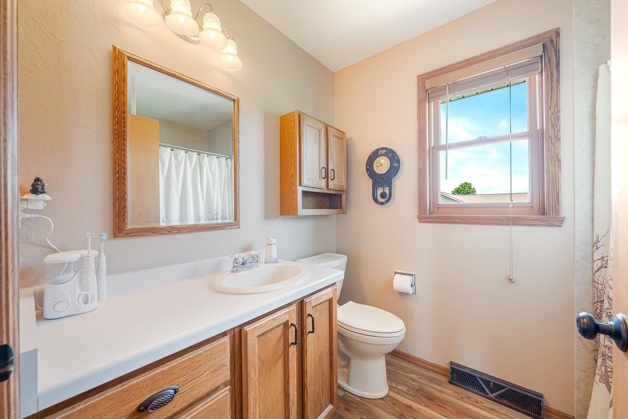 W6108 Long Court Appleton, WI 54914 - Photo 30 of 43