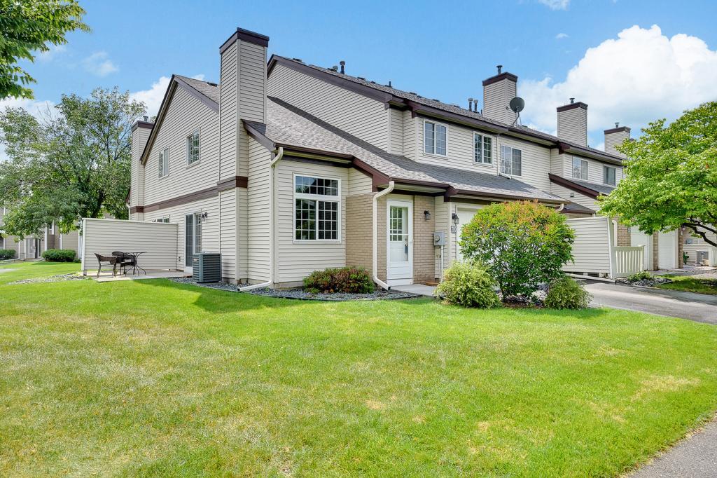 780 County Rd F West Shoreview, MN 55126 - Photo 1 of 1 Gallery Image 1