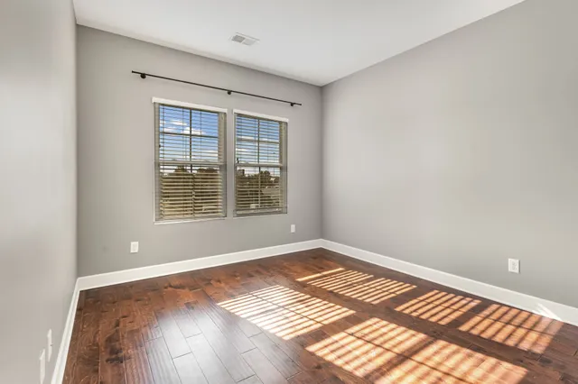 $3,950 | 4520 Georgia Avenue, Nashville, TN 37209