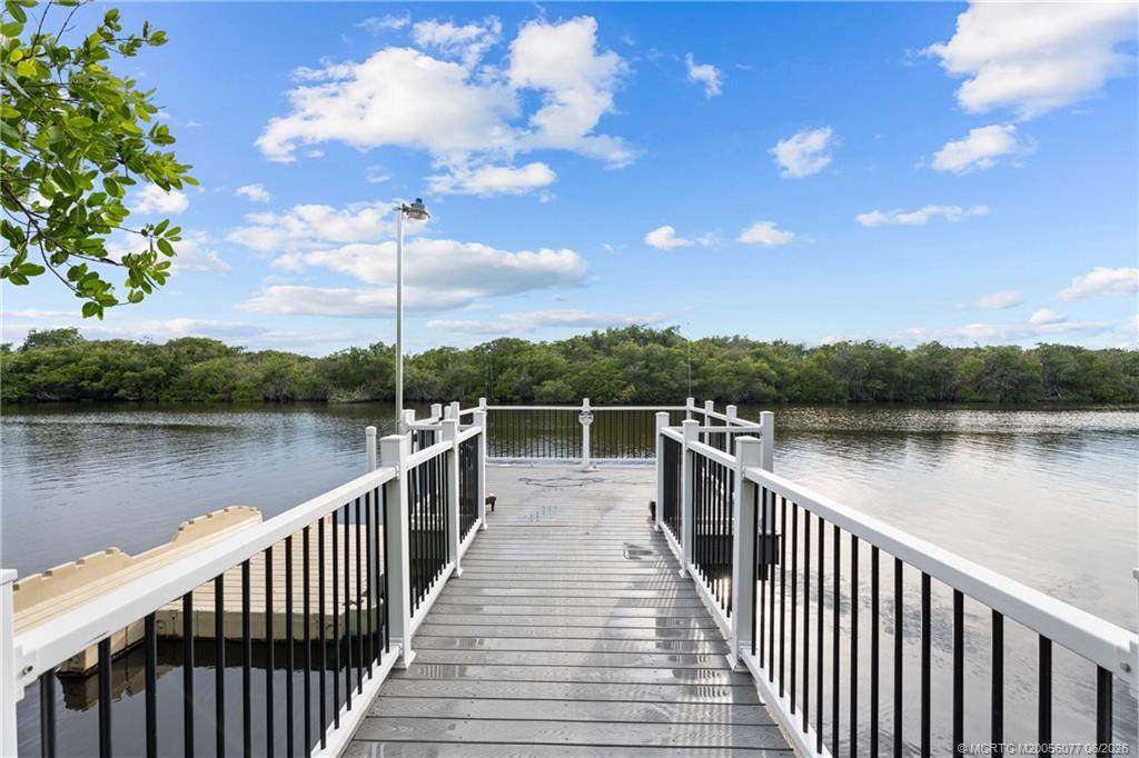 208 Southwest Pomeroy Street Stuart, FL 34997 - Photo 49 of 59