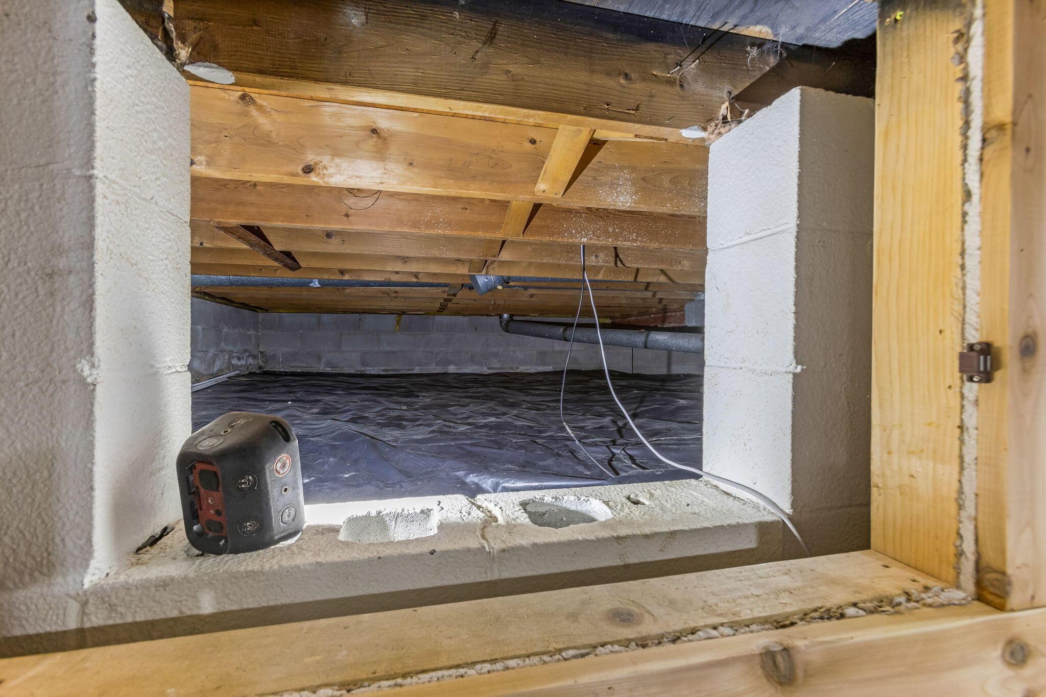 3475 Brazzaville Road Westerville, OH 43081 - Photo 24 of 37 25 Crawlspace Basement