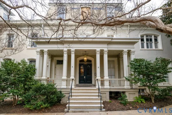 $364,000 | 212 West Franklin Street, Unit 205, Richmond, VA 23220