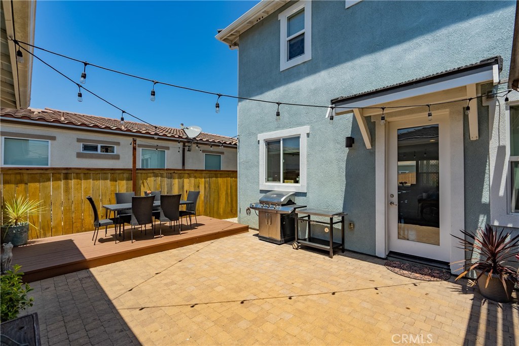 419 Junipero Way San Luis Obispo, CA 93401 - Photo 28 of 29 a building outdoor space with seating area