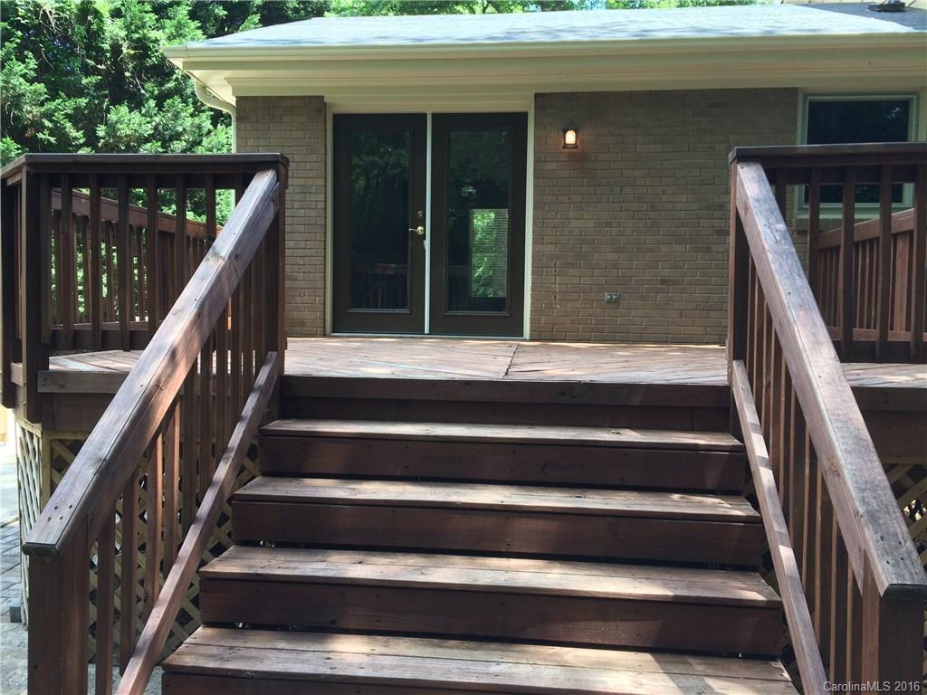 5708 Sharon Road Charlotte, NC 28210 - Photo 9 of 15 Gallery Image 9