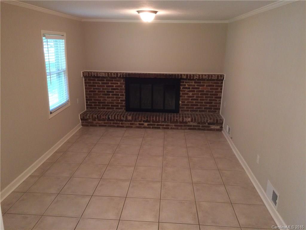 5708 Sharon Road Charlotte, NC 28210 - Photo 10 of 15 Gallery Image 10