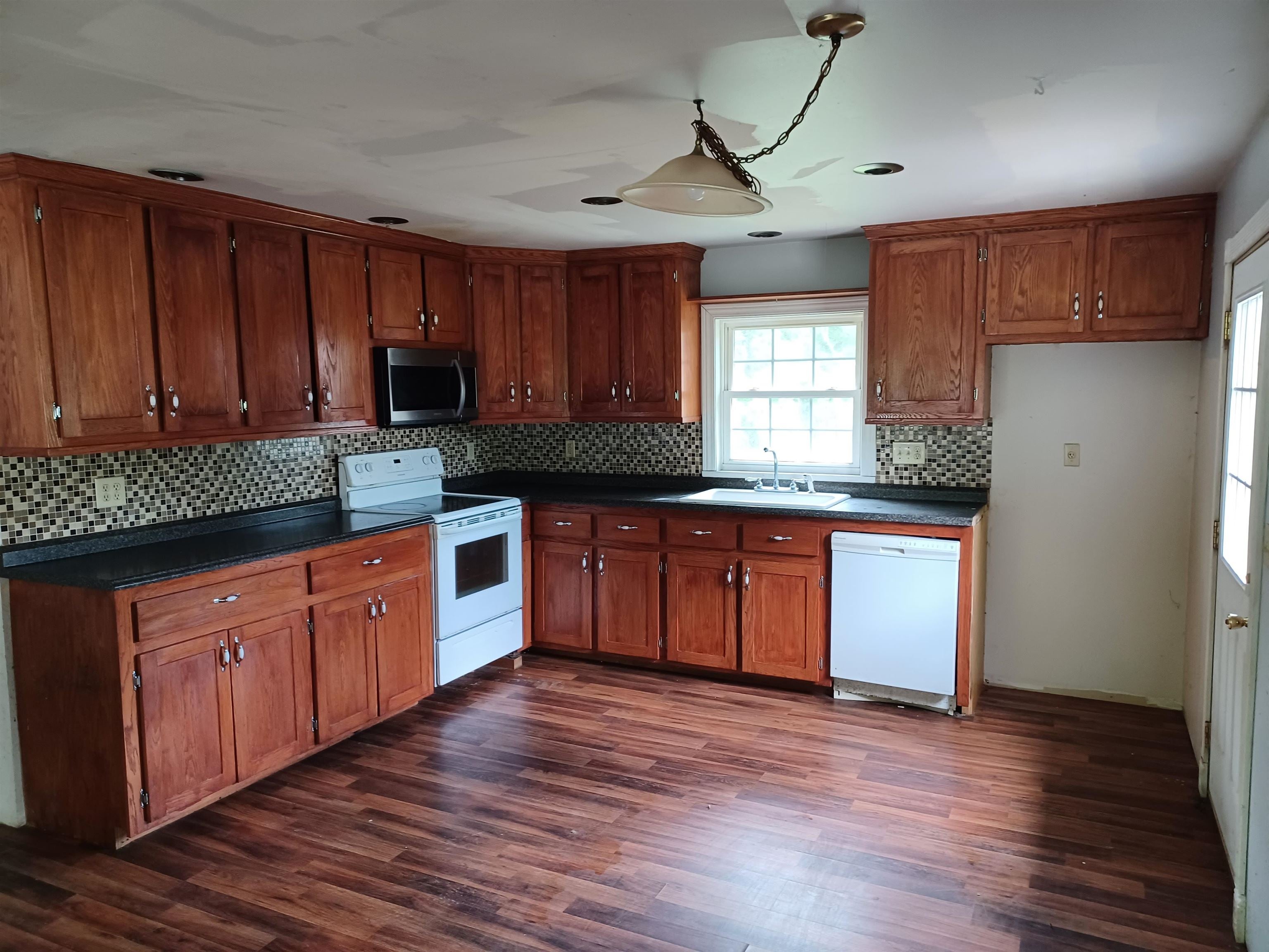 3687 Conner Grove Road Southwest Willis, VA 24380 - Photo 25 of 42 Gallery Image 25