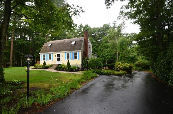 409 Center Street Hanover, MA 02339 - Photo 3 of 30 Gallery Image 3