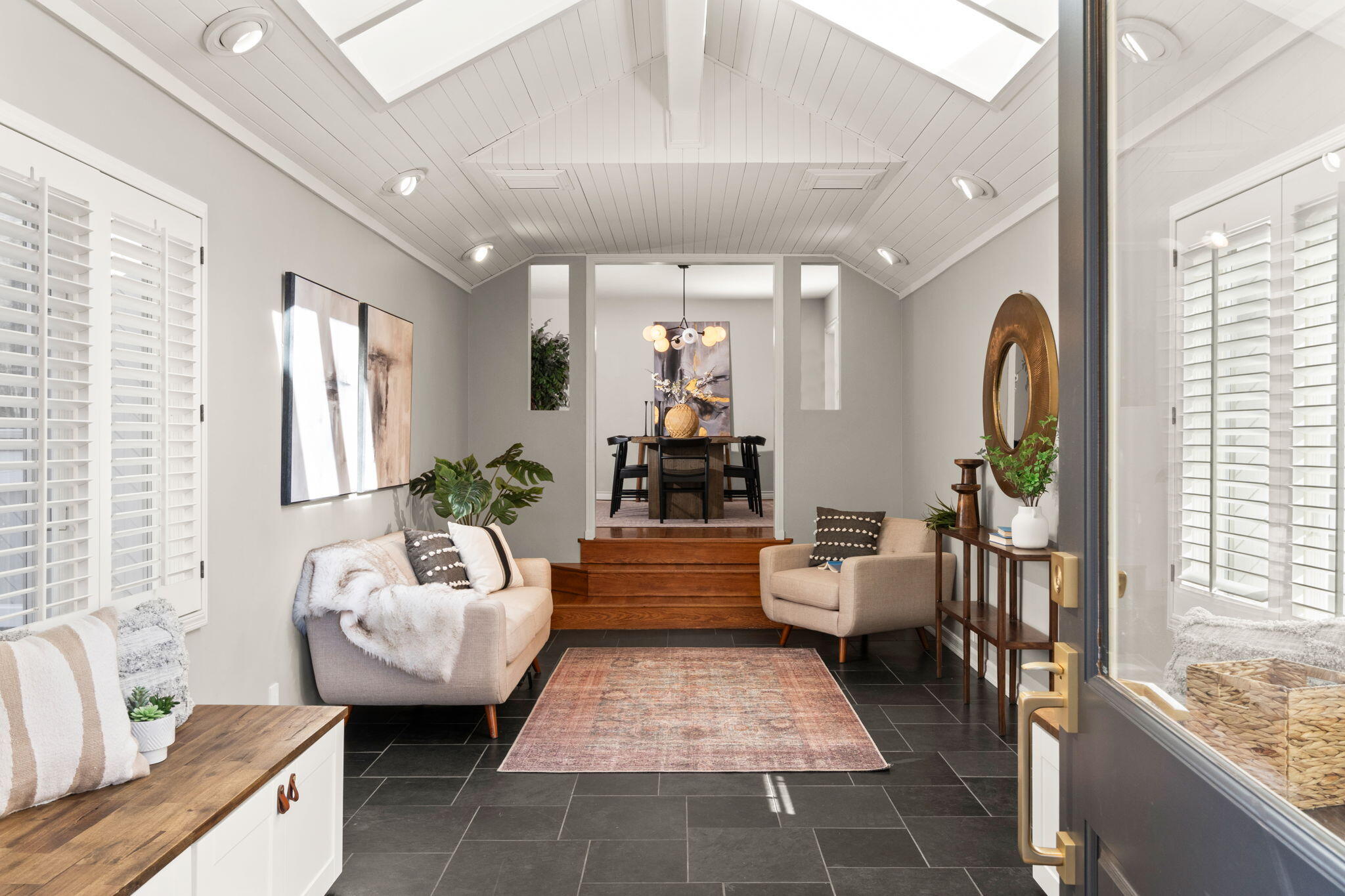 304 North 4th Avenue Hailey, ID 83333 - Photo 3 of 24 Entry & Sunroom