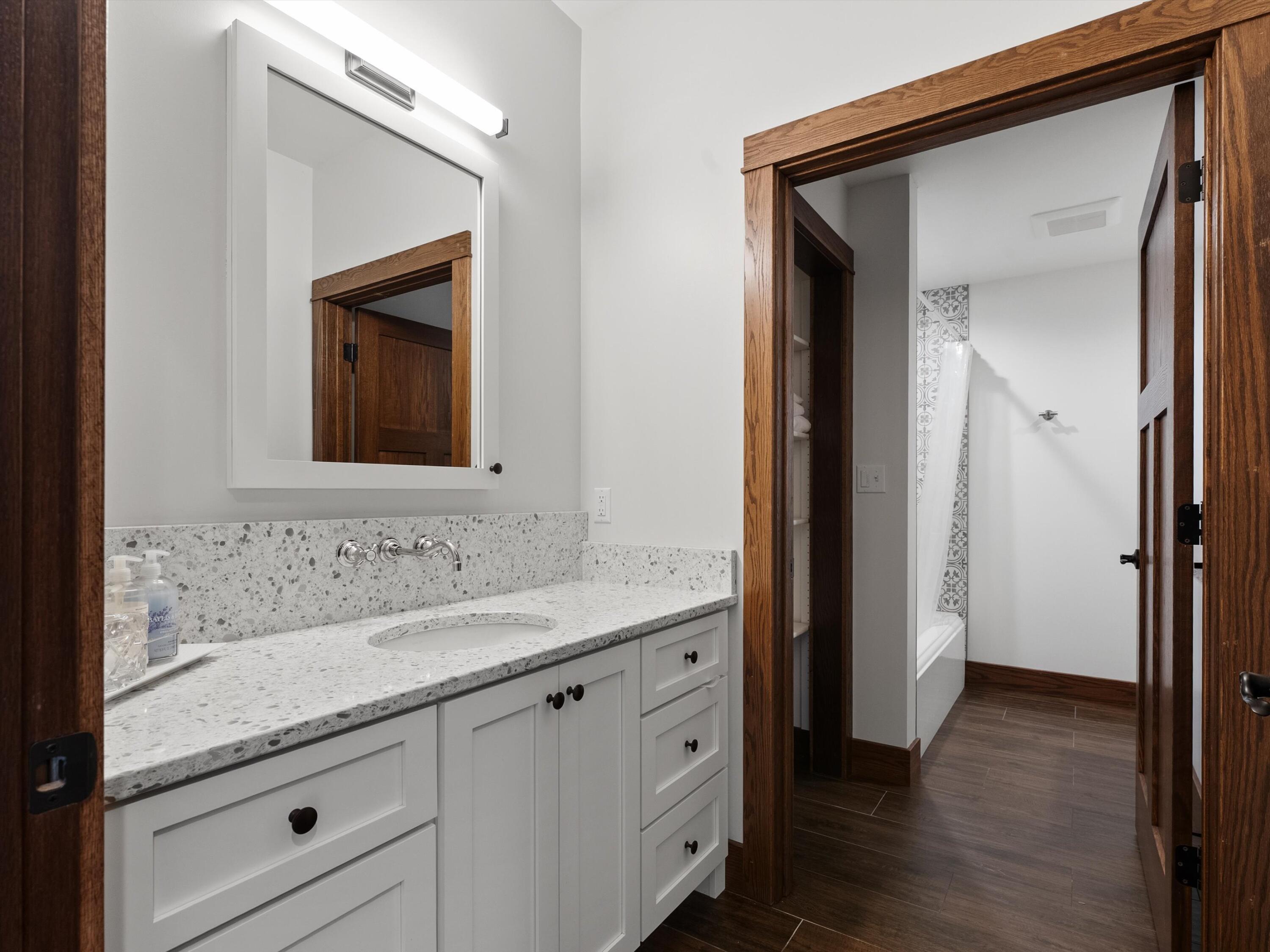 W5610 Winooski Road Lyndon, WI 53073 - Photo 42 of 57 Full bath Lower