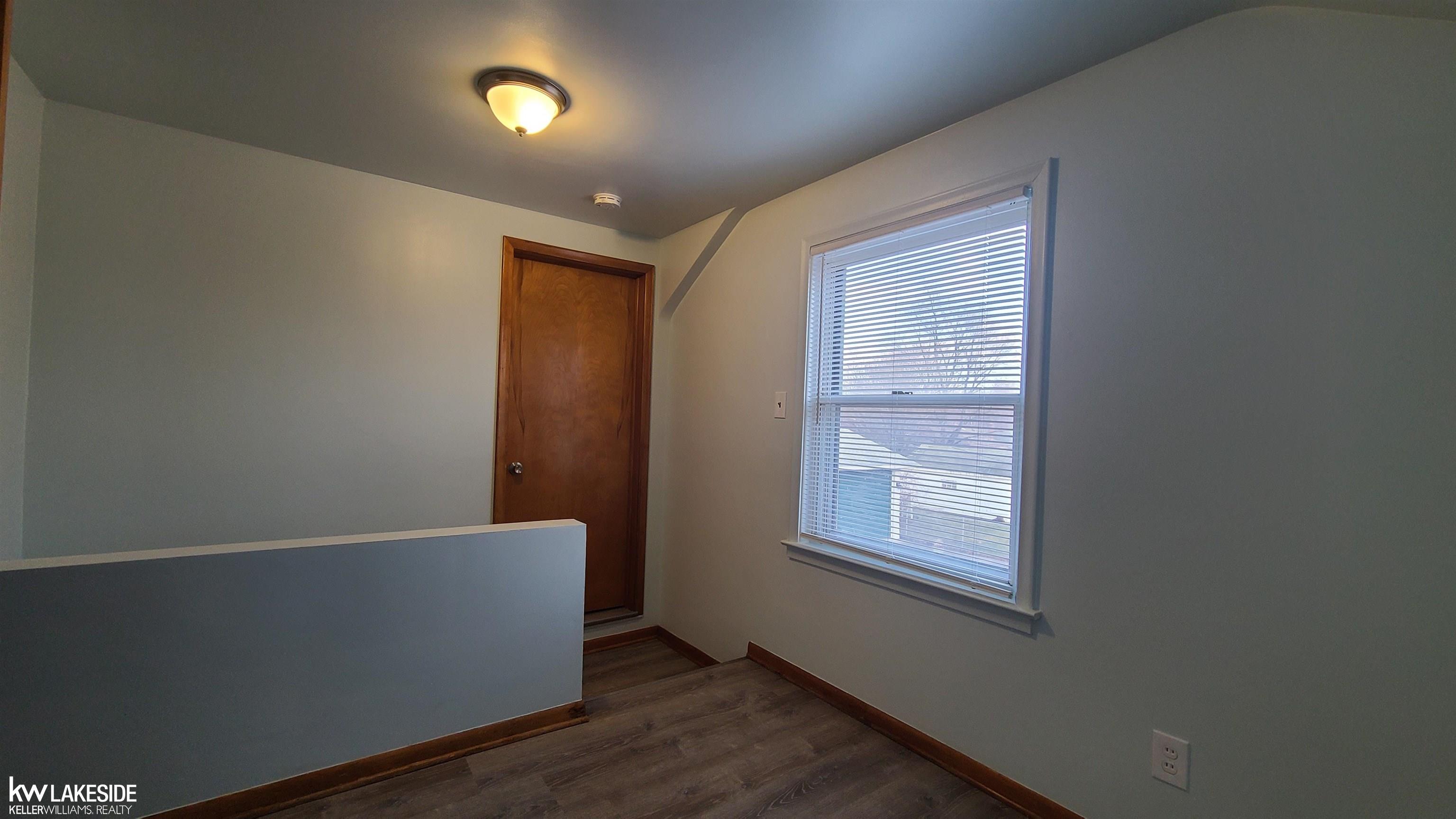 21247 Newcastle Road Harper Woods, MI 48225 - Photo 24 of 34