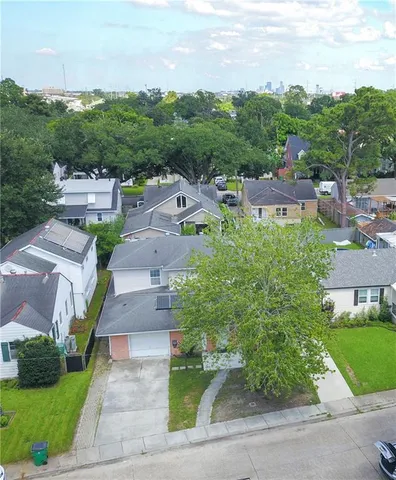 $399,000 | 1015 Roselawn Street, Metairie, LA 70001