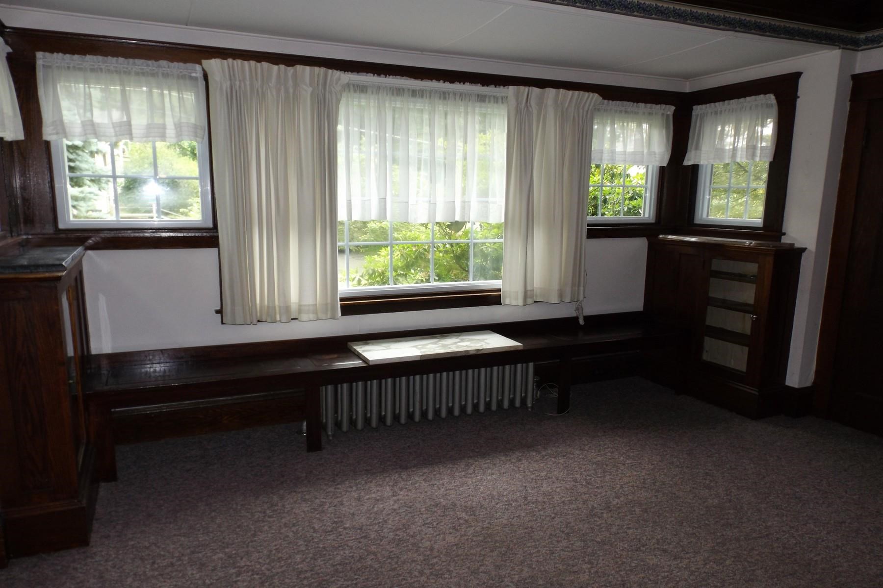 27 Burnham Avenue Rutland, VT 05701 - Photo 8 of 27