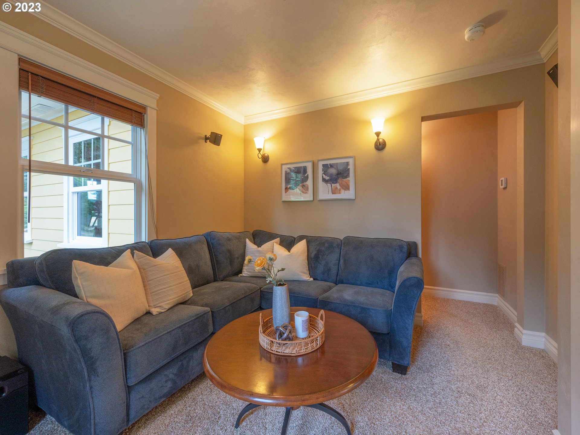 37692 Wheeler Road Dexter, OR 97431 - Photo 18 of 48 a living room with furniture and a window