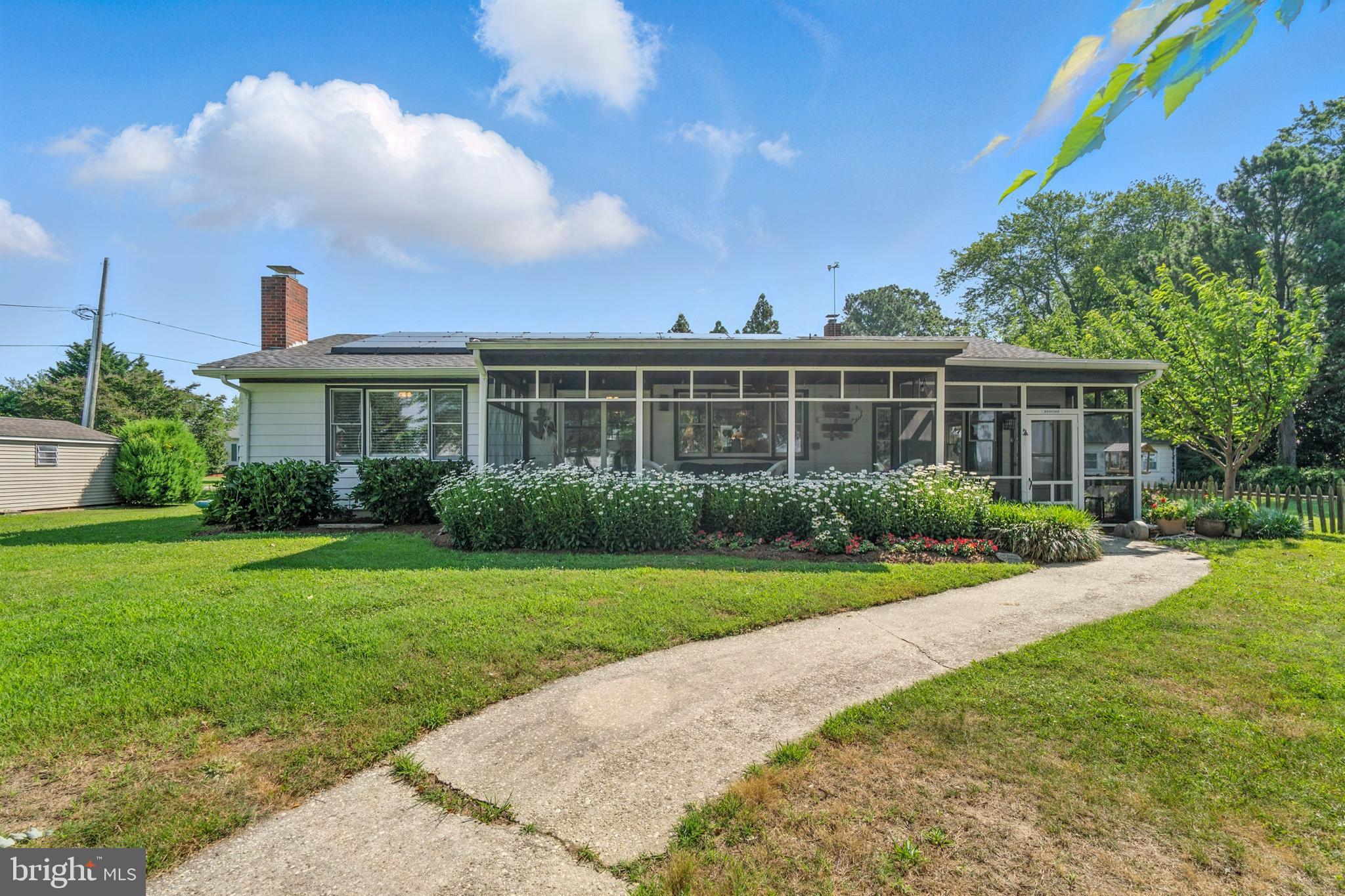 5807 Beach Road Rock Hall, MD 21661 - Photo 2 of 41 Charming 1400 SF Main House