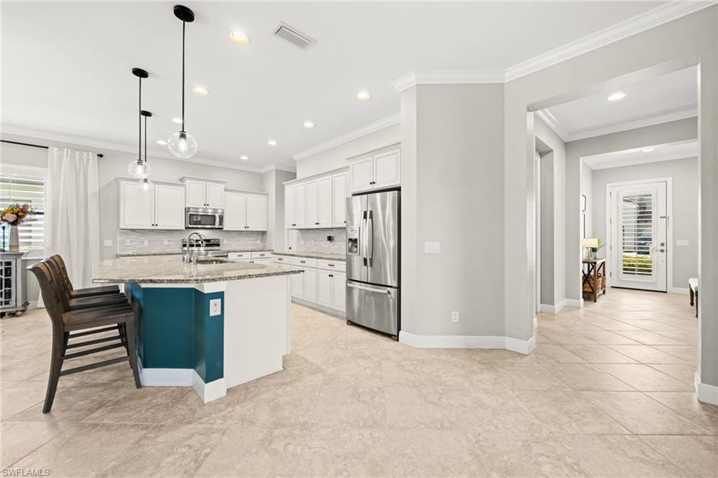 4115 Raffia Drive Naples, FL 34119 - Photo 4 of 48