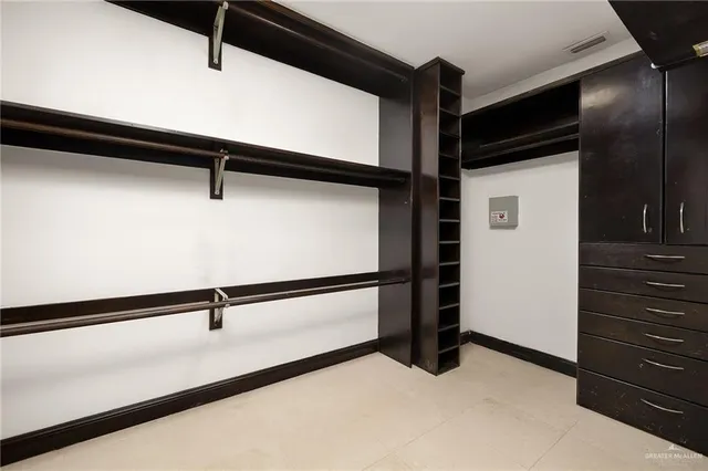 a view of walk in closet